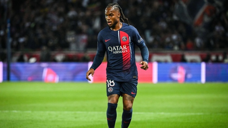 Ρενάτο Σάντσες: «Σφήνα της Τραμπζονσπόρ - Ο εκπρόσωπος του παίκτη στην Κωνσταντινούπολη»