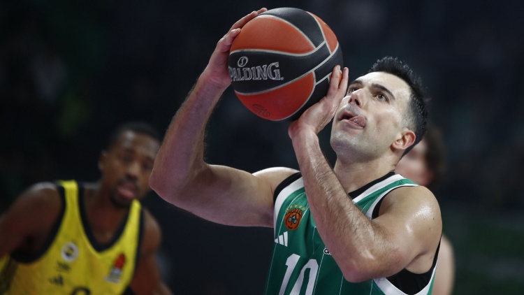 Σλούκας: «Κάναμε καλή δουλειά και διατηρήσαμε τη νοοτροπία νικητή»