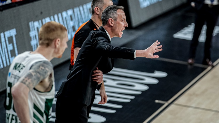 Κάτας: «Να ξεκινάμε τα παιχνίδια όπως τελειώσαμε με την Αρμάνι»