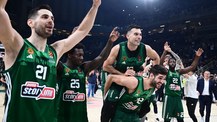 Μαντζούκας αντί Παπαπέτρου στην Εθνική Ελλάδας