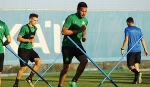 Με Τσάβες η αποστολή για Ατρόμητο