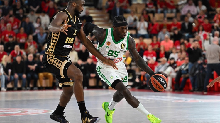 Ο Ναν εξήγησε πως έβαλε το φοβερό τρίποντο και φάουλ κόντρα στη Μονακό (vid)