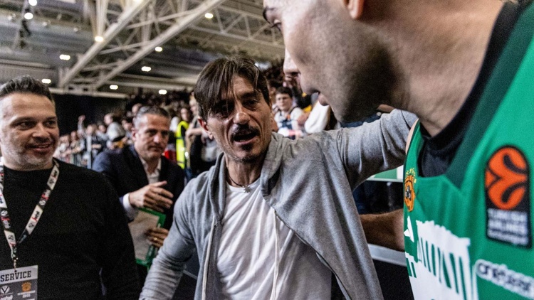 Στην προπόνηση του Παναθηναϊκού ο Δ. Γιαννακόπουλος