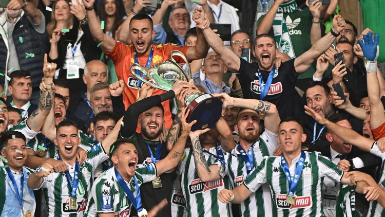 Τα highlights του τελικού και η απονομή του Κυπέλλου (vid)