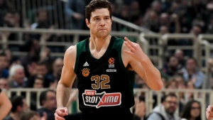 Φριντέτ: «Συνεχίζουμε να δουλεύουμε, περιμένουμε τον Ολυμπιακό» (vid)