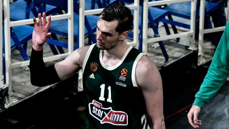 Στη 12άδα του Παναθηναϊκού ο Χεζόνια - Με εννέα παίκτες ο Ιωνικός!