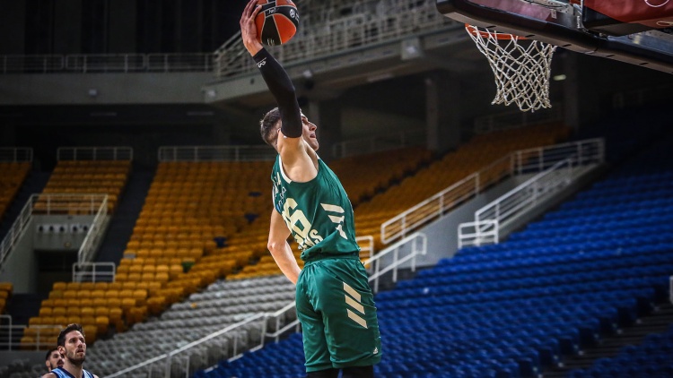 «Τρέχει» για τον τελικό Κυπέλλου ο Νέντοβιτς (pic)