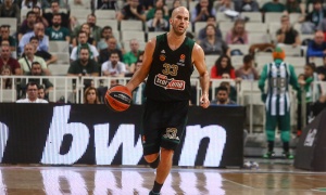 Καλάθης: «Είμαστε οικογένεια»