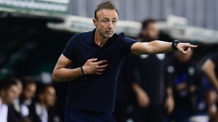 Κόντης: «Αναγκαστικές αλλαγές λόγω μυϊκών προβλημάτων – Πρέπει να φτάσουμε ξανά στο 100%»