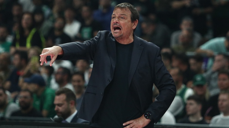 Άταμαν: «Ο Χολμς παίρνει αυτοπεποίθηση – Δεν μου άρεσαν τα 15 τρίποντα της Βιλερμπάν»