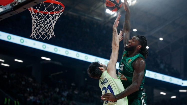 Τα highlights της νίκης του Παναθηναϊκού επί της Μπαρτσελόνα (vid)