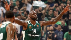 «Πάνοπλος» κόντρα στον ΠΑΟΚ (vid)