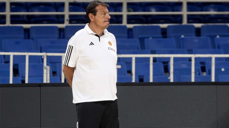 Αταμάν: «Δεν υπάρχει εύκολο ματς - Πρέπει να παίξουμε επιθετικά»