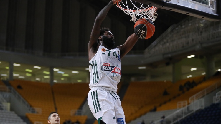 «Καθάρισε» σε ένα ημίχρονο με νέο αίμα ο Παναθηναϊκός