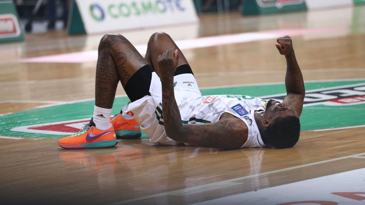 Διάστρεμμα ο Μπέικον!