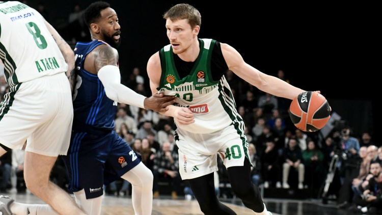 Γκριγκόνις: «Βγάλαμε αντίδραση - Είμαι χαρούμενος για τον Κώστα Αντετοκούνμπο»