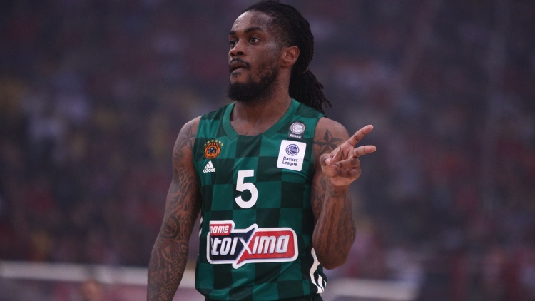 Στην 20άδα των ξένων του Παναθηναϊκού με τα περισσότερα τρίποντα ο Λι