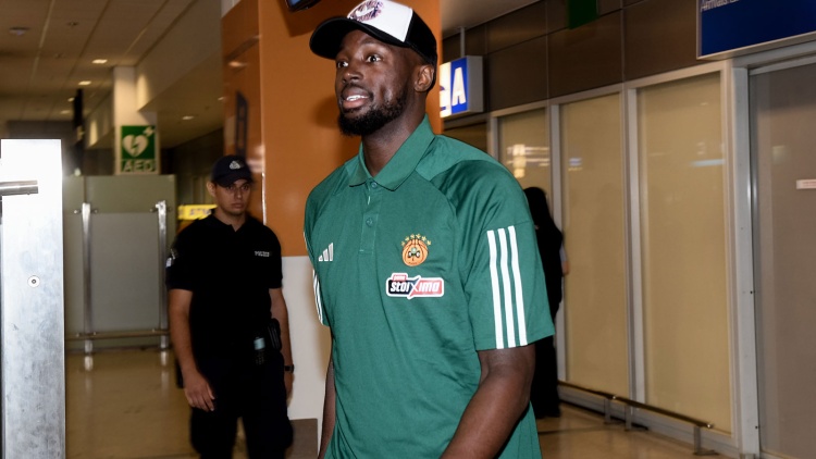 Στην Αθήνα για τον Παναθηναϊκό ο Γκραντ: «Έχουμε ομάδα με προπονητή και παίκτες νικητές»