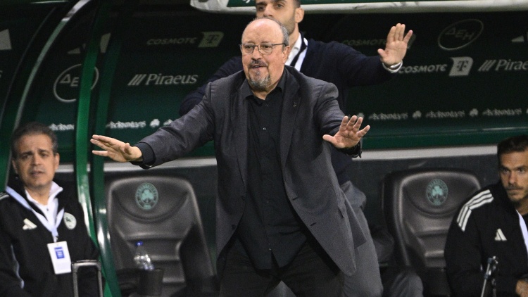 Μπενίτεθ: «Ενώσαμε τους φιλάθλους με την ομάδα – Θα δουλέψουμε ακόμα περισσότερο στη διακοπή»