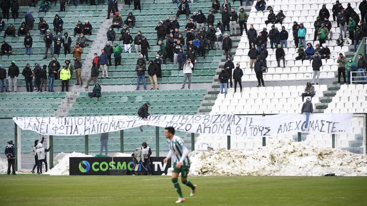 Μειώθηκε το πρόστιμο του Παναθηναϊκού για τις χιονόμπαλες