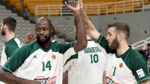 Αποχαιρέτησε τον Γκιστ ο Παππάς (pic)