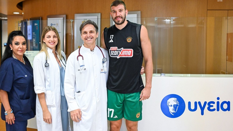 Νίκος Ρογκαβόπουλος: Πέρασε ιατρικά και φοράει ήδη τα πράσινα – Με το Νο.17 στον Παναθηναϊκό