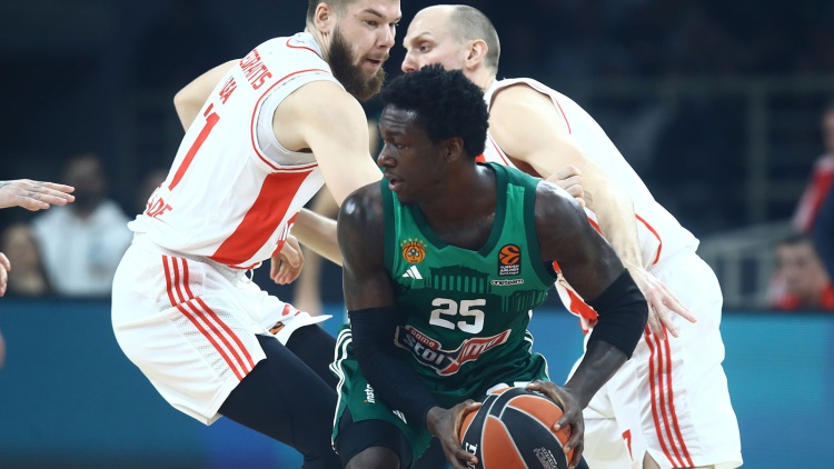 Ερυθρός Αστέρας - Παναθηναϊκός: Ψάχνει αντίδραση τετράδας στο Βελιγράδι το «τριφύλλι»