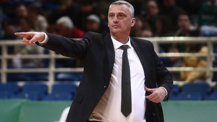 Ράντονιτς: «Είμαστε ακόμα στην αγορά για προσθήκη παίκτη»