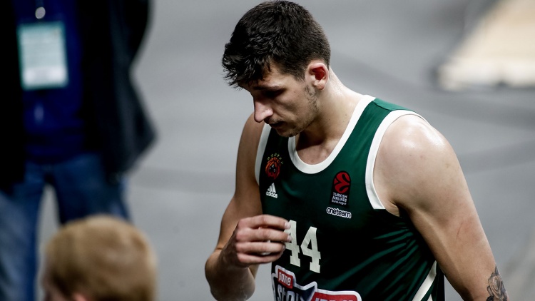 Ξένος ο αντι-Μήτογλου