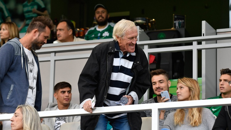 «Τρίφυλλα» χρόνια πολλά!