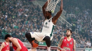 Ξεκίνησε για τον 4ο τελικό ο Παναθηναϊκός