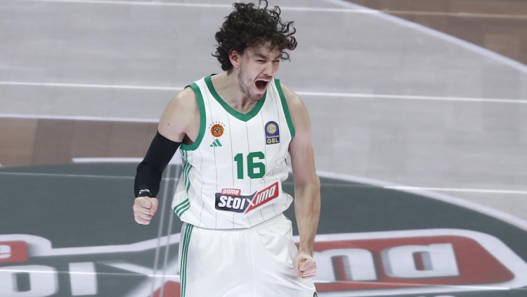 Όσμαν: «Αρχίζω να αισθάνομαι ο εαυτός μου, δε συγκρίνονται καν οι ατμόσφαιρες σε ΟΑΚΑ και ΣΕΦ»