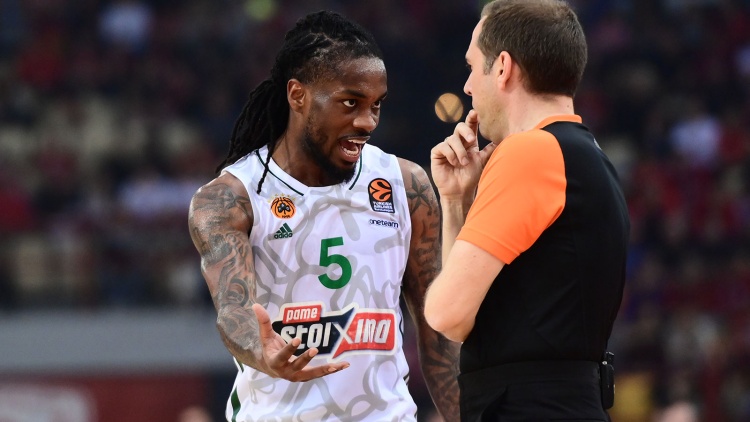 Πάρις Λι: «Έκανα λάθη και αναλαμβάνω την ευθύνη της ήττας»