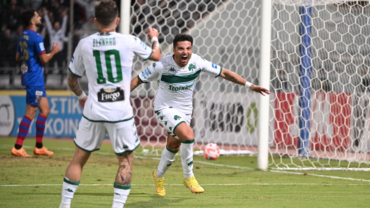 «Παρέλασε» στο Βόλο με 5άρα και έγραψε ιστορικό 10/10