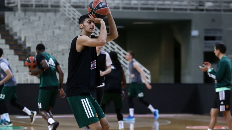 Πρεμιέρα με νίκη για τον Παναθηναϊκό στο Πανελλήνιο Πρωτάθλημα Εφήβων (vid)