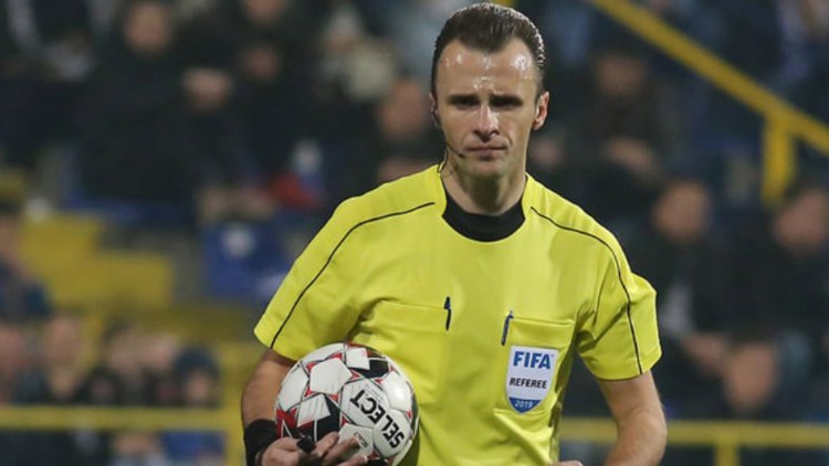 O Βόσνιος Πέλιτο στο ΑΕΚ-Παναθηναϊκός