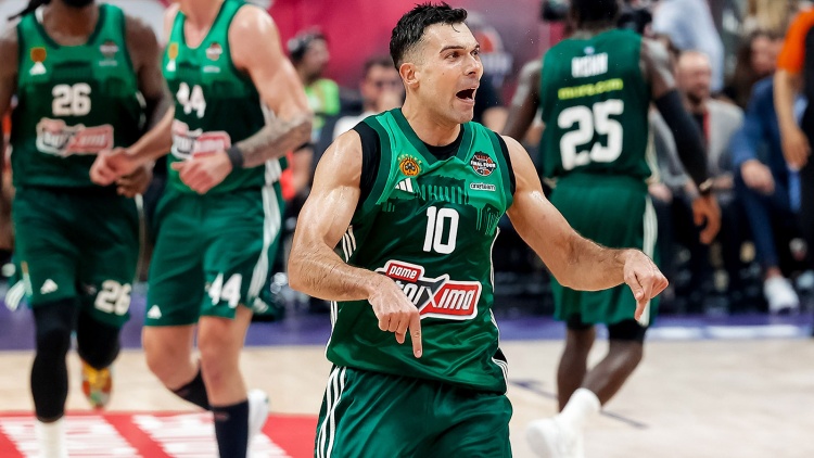 Σλούκας: «Θέλουμε το πρωτάθλημα και το 8ο» (vid)