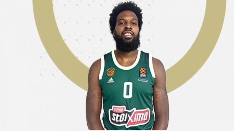 Με τον αριθμό «0» ο Μακ (pic)