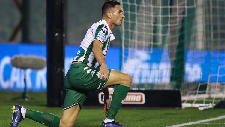 Στην Τουρκία ο Μακέντα - Μιλάει με την Ανκαραγκουτσού