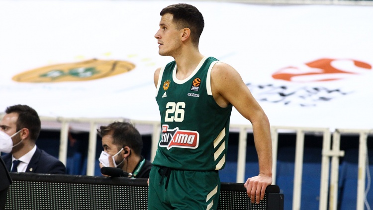 Νέντοβιτς: «Η φανέλα του Παναθηναϊκού είναι βαριά»