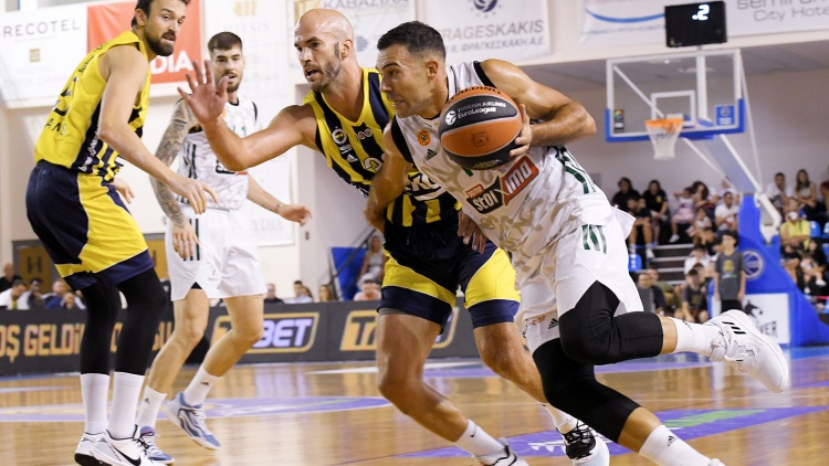 Ήττα από τη Φενέρμπαχτσε για τον άστοχο Παναθηναϊκό