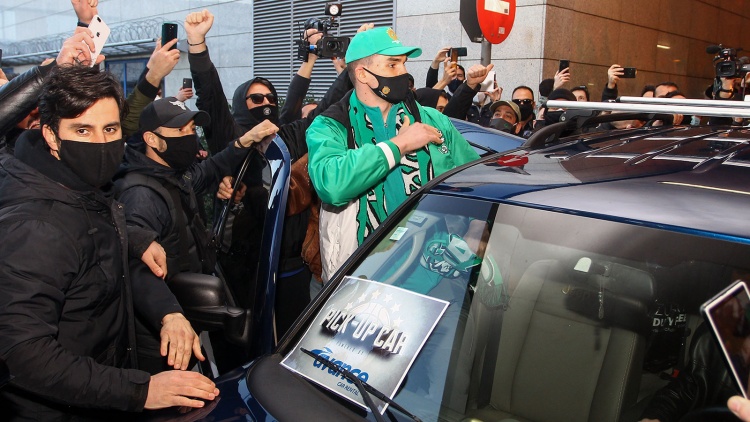 Χεζόνια: «Αν κάποιος πήρε πρόστιμο στο αεροδρόμιο θα το τακτοποιήσω εγώ» (vid)