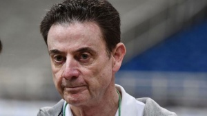 Πιτίνο: «Να έχουμε πάθος, θα παίξει ο Ράουτινς»