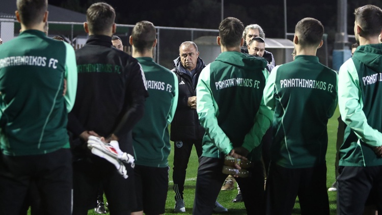 Τερίμ στους παίκτες: «Είμαι σίγουρoς για το 2x2 - Συγγνώμη αν αδίκησα κάποιον»