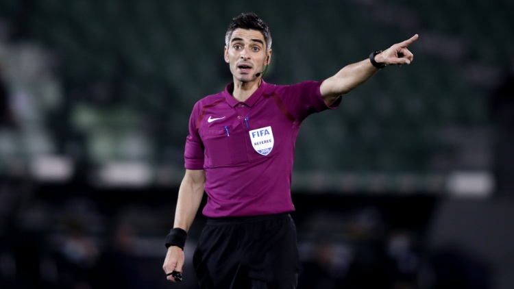 Αυτός «σφυρίζει» στο Παναθηναϊκός-ΑΕΛ