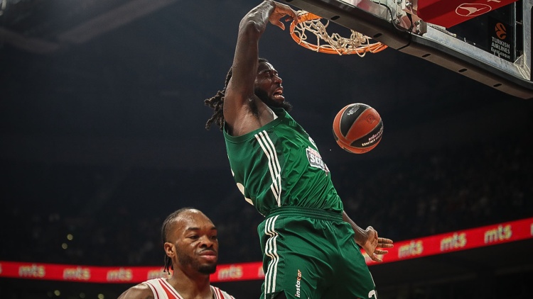 Με Λεσόρ τα 10 καλύτερα καρφώματα του Μαρτίου στη Euroleague (vid)