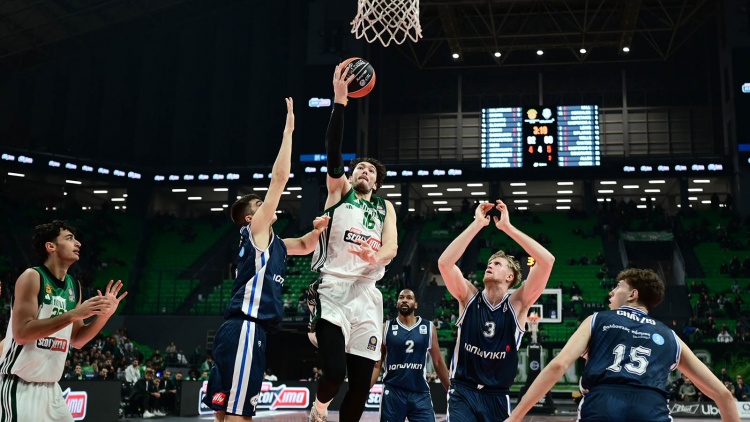 Φινάλε στο ονειρικό 2024 με νίκη... προπόνηση για τον Παναθηναϊκό!