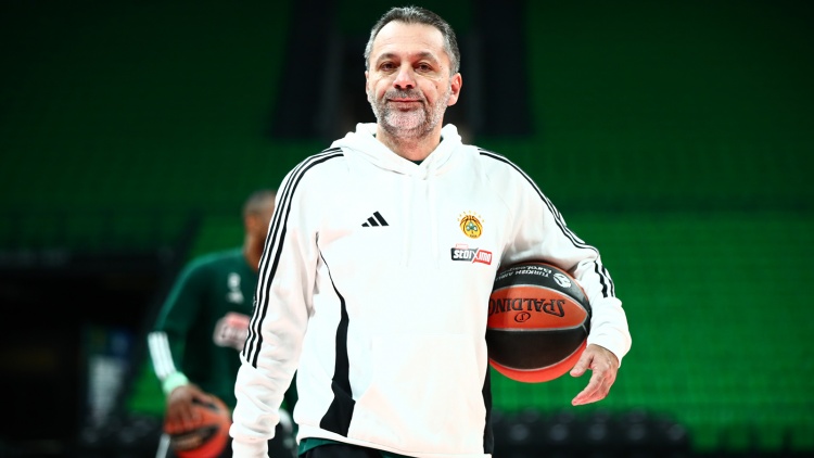 Σερέλης: «Δεν έχω ξεχάσει να είμαι προπονητής - Περιμένουμε σκληρό ματς»