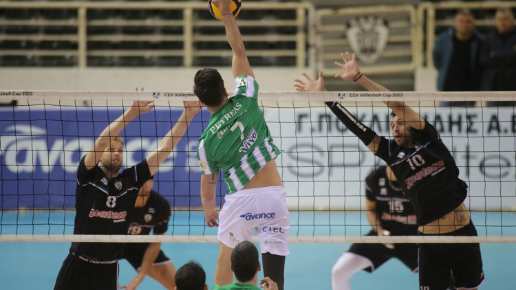 «Πλήρωσε» τα λάθη του και την απουσία του Κόβαρ ο κακός Παναθηναϊκός