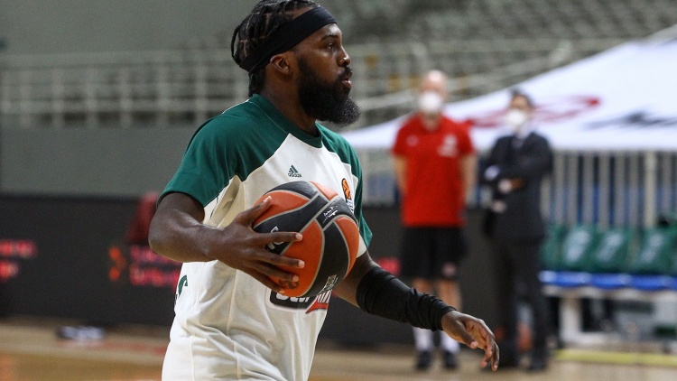 Μακ: «Όταν θα είμαστε όλοι υγιείς θα έχουμε μια απίστευτη ομάδα»